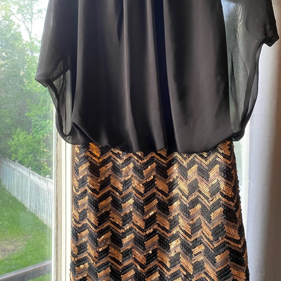 Sequin and black sheer party dress - Picture 2 of 2